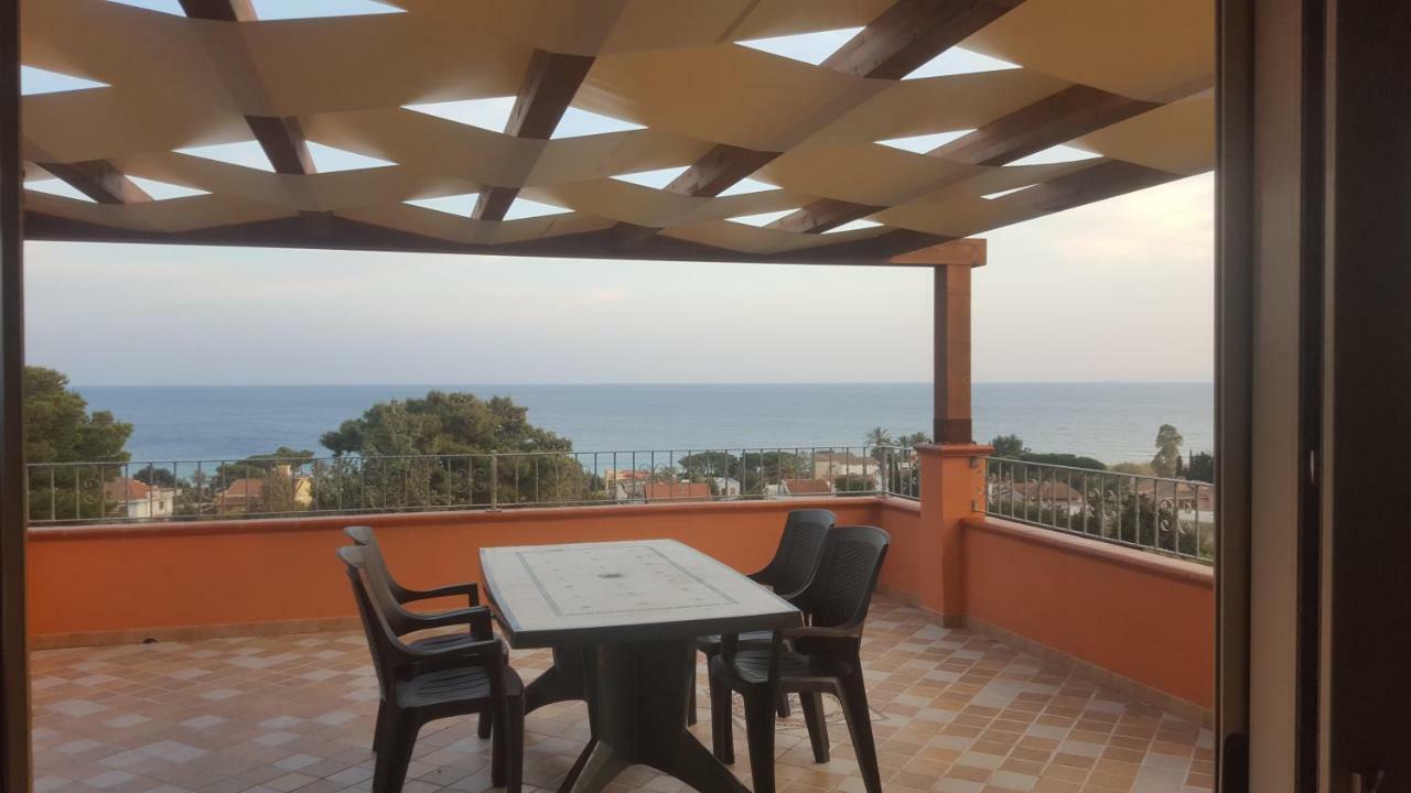 Terrazza Sul Golfo Degli Angeli Villa Capitana Eksteriør billede